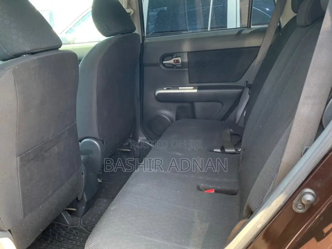 Toyota Corolla Rumion Hatchback 1.5 FWD 2008 Burgundy