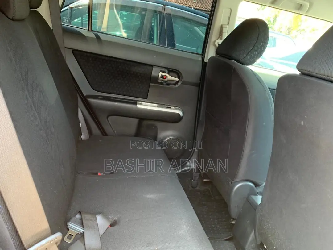 Toyota Corolla Rumion Hatchback 1.5 FWD 2008 Burgundy