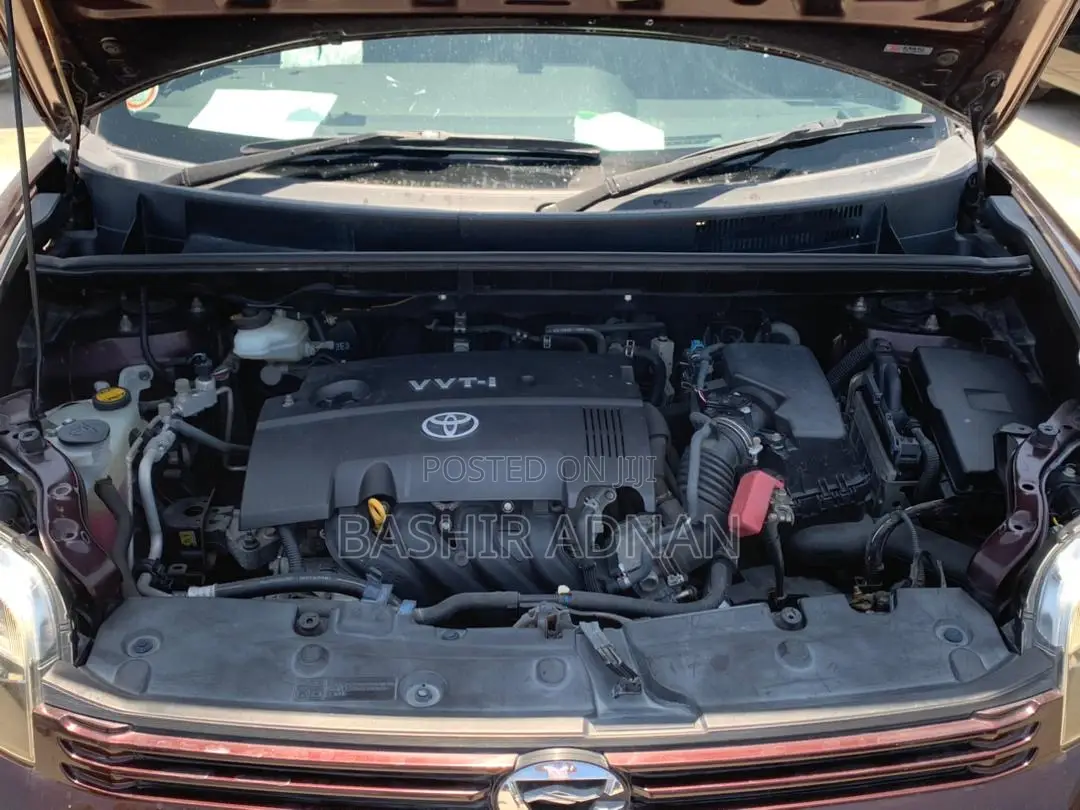 Toyota Corolla Rumion Hatchback 1.5 FWD 2008 Burgundy