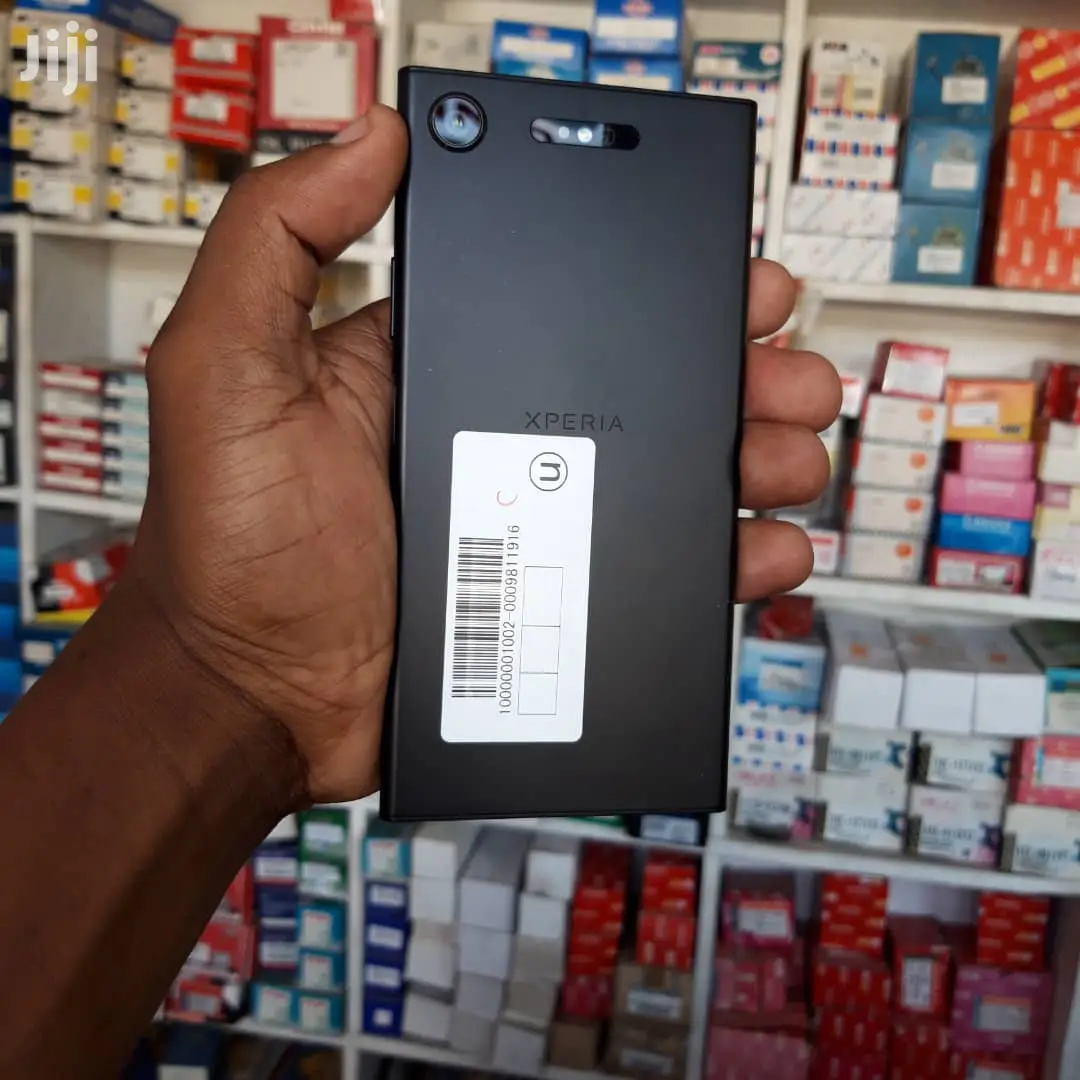New Sony Xperia XZ1 64 GB Black