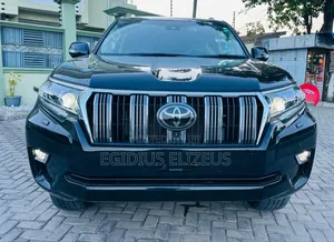 New Toyota Land Cruiser Prado 2023 Black