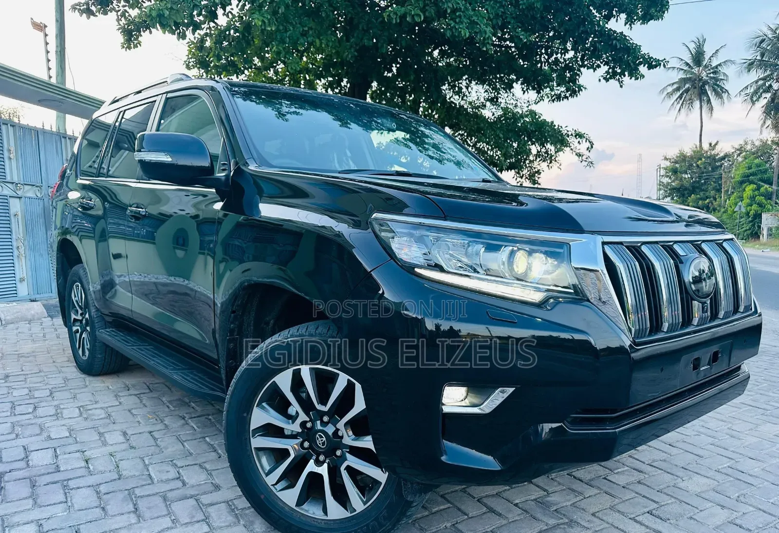 New Toyota Land Cruiser Prado 2023 Black