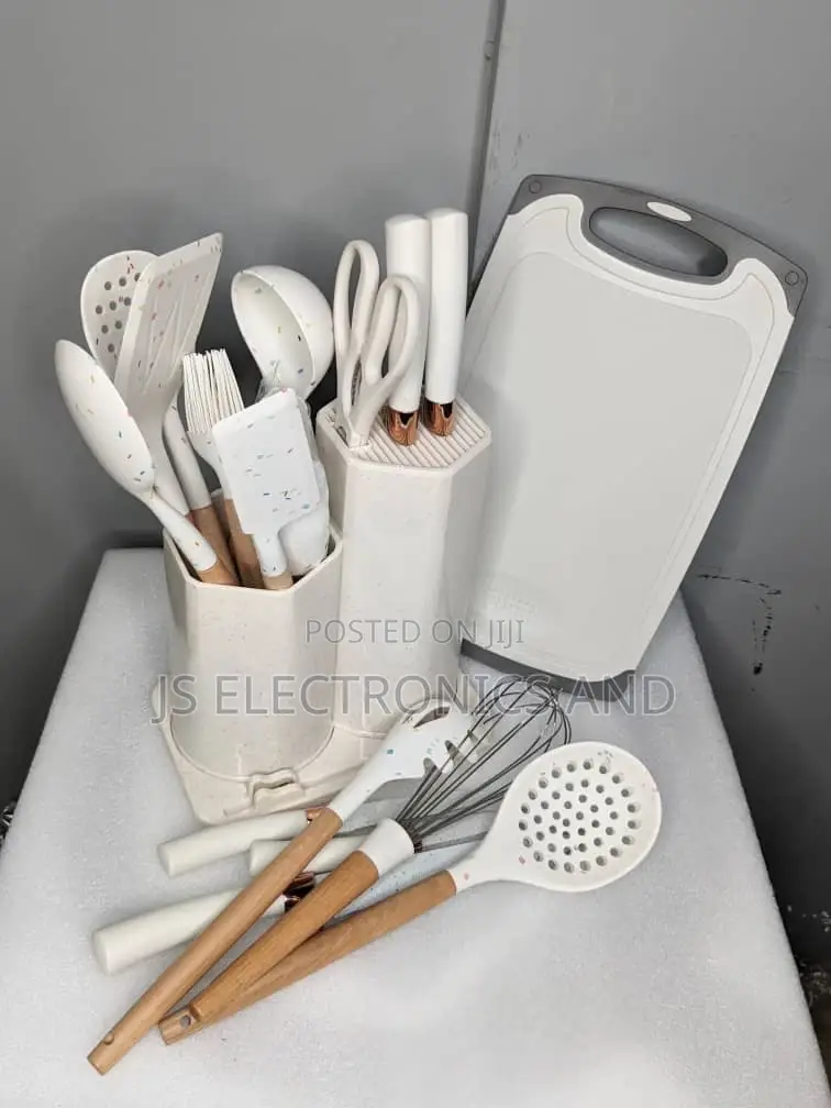 Big Offer  Kitchenware Set White Color 19 Set