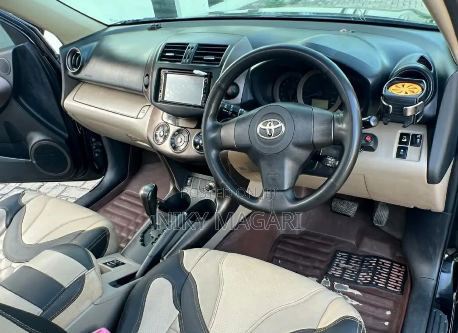 Toyota Vanguard 2008 Black
