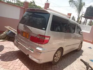 Toyota Alphard 2005 Silver