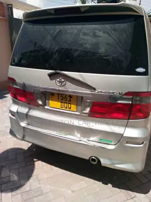Toyota Alphard 2005 Silver