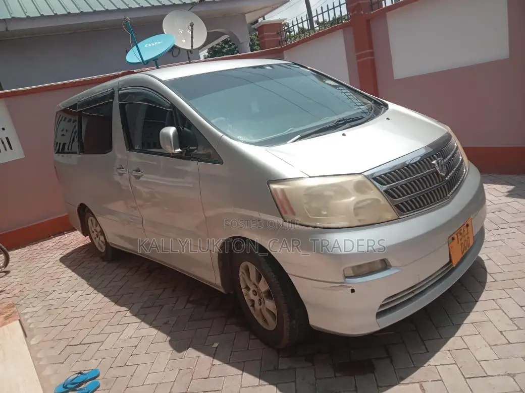Toyota Alphard 2005 Silver