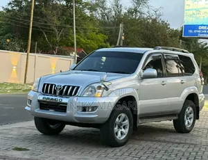 Toyota Land Cruiser Prado 2005 Silver