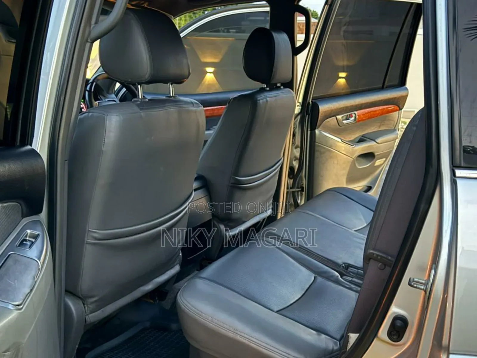 Toyota Land Cruiser Prado 2005 Silver