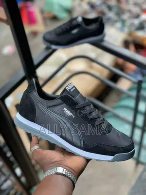 Mens Sneakers PUMA Jogger