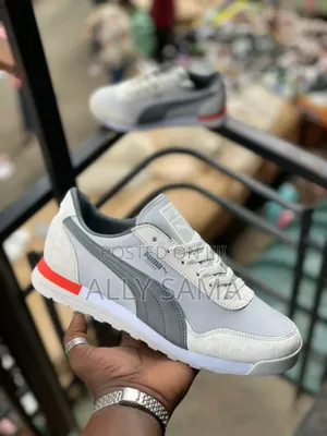 Mens Sneakers PUMA Jogger