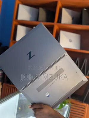 Laptop HP ZBook Firefly 14 G7 16GB Intel Core I7 SSD 512GB