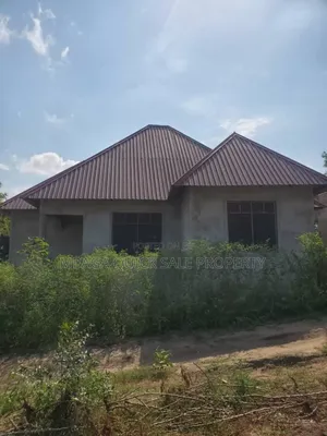 3bdrm House in Mabwepande, Bunju for sale