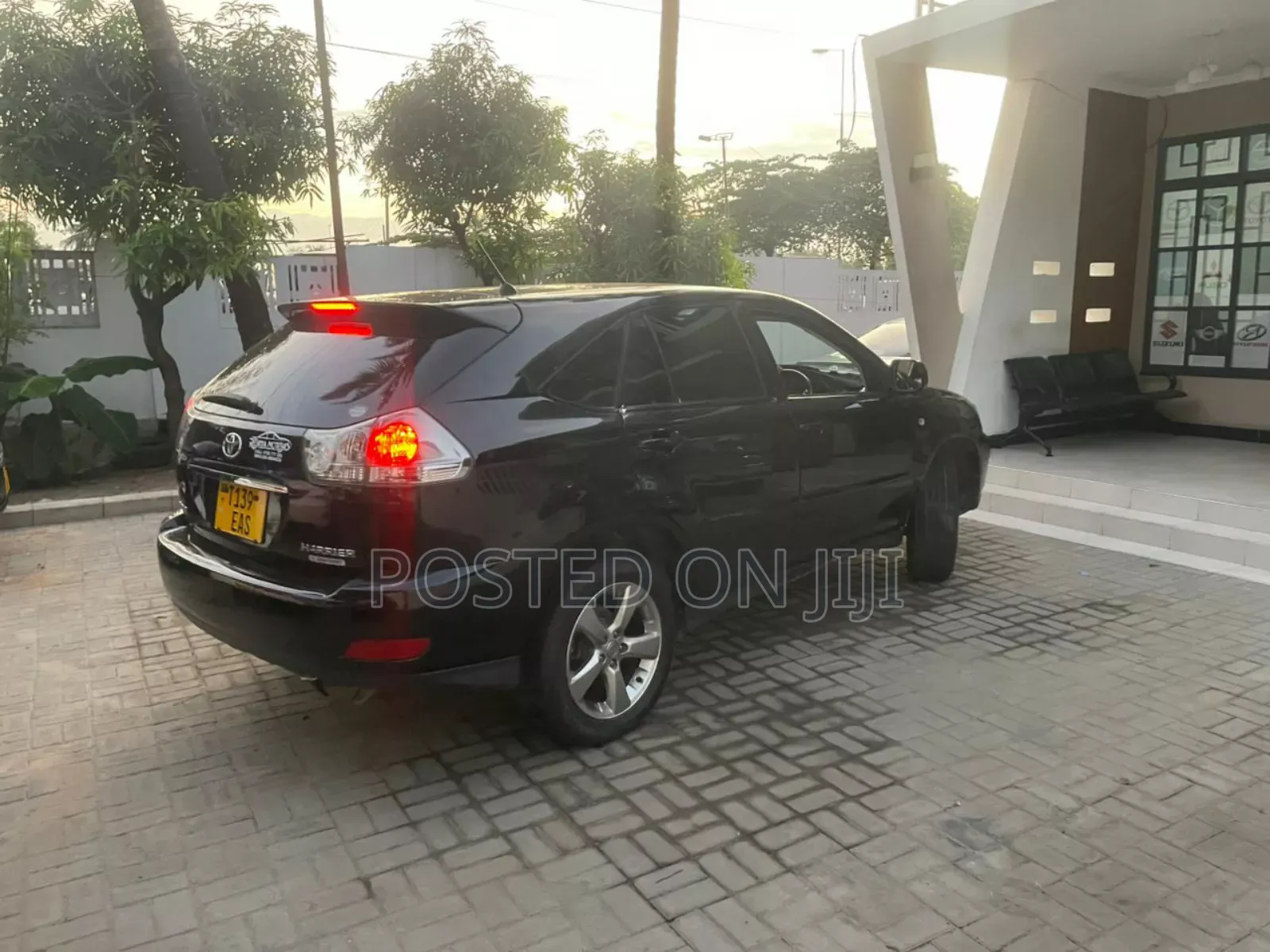 Toyota Harrier 2005 Black
