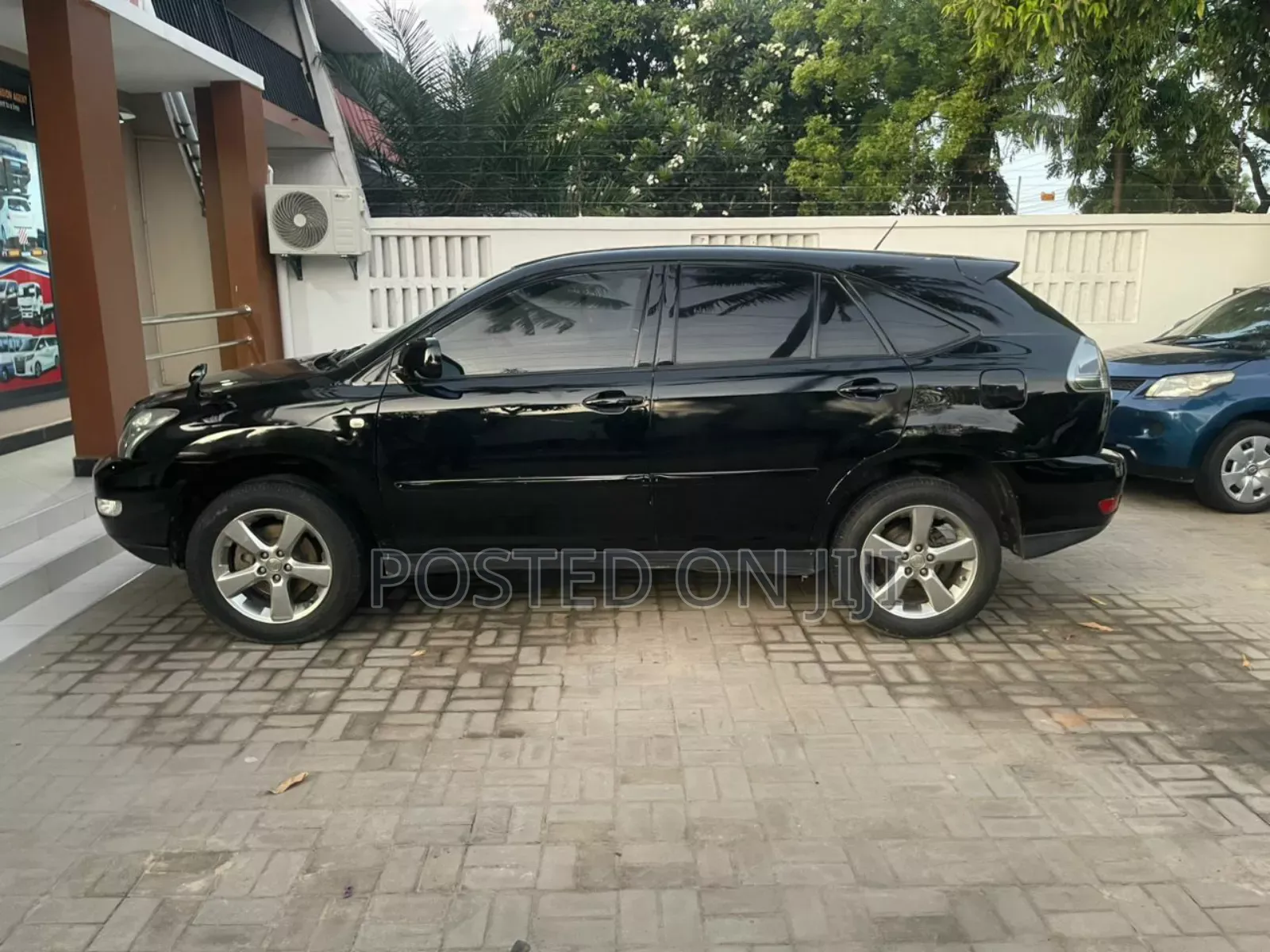 Toyota Harrier 2005 Black