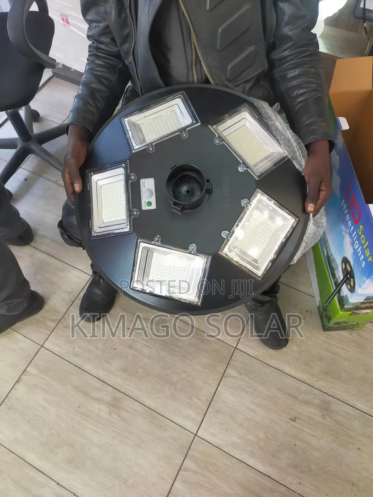 500W UFO Design Solar Light Ubunifu Bora Kwa Matumizi Ya Nje