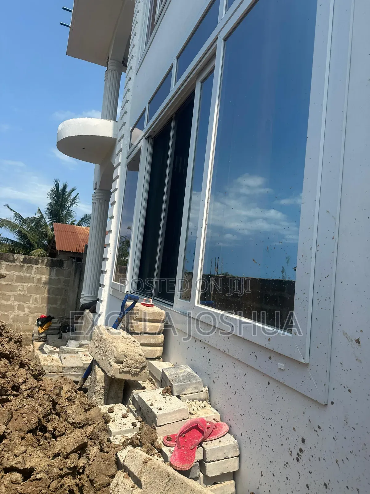 3bdrm Apartment in Makongo Juu, Kinondoni for sale