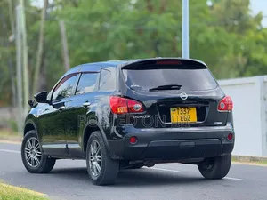 Nissan Dualis 2010 Black