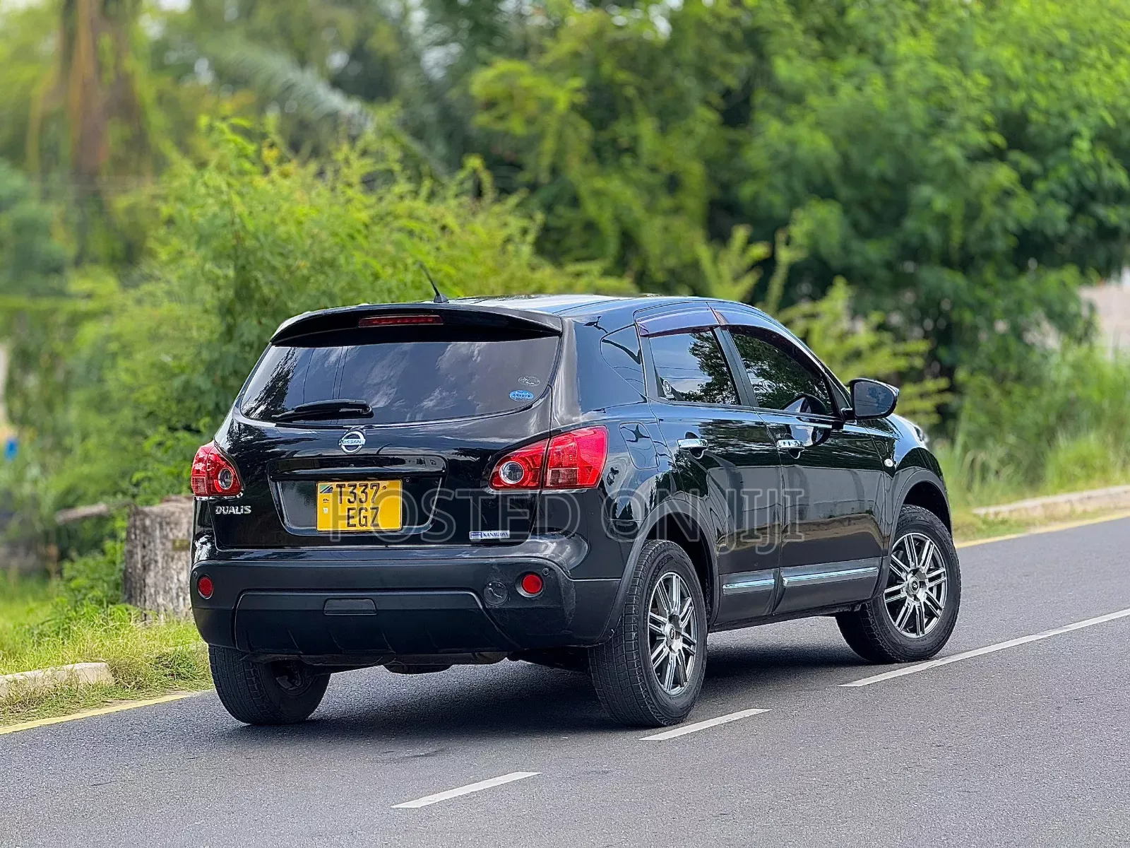 Nissan Dualis 2010 Black