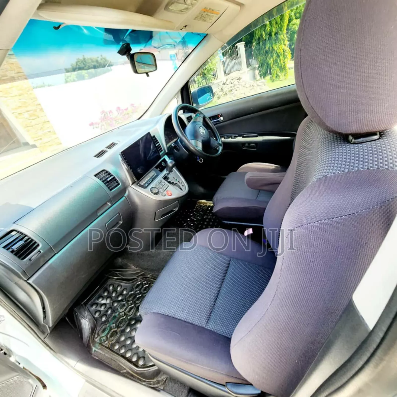 Toyota Wish 2006 Silver