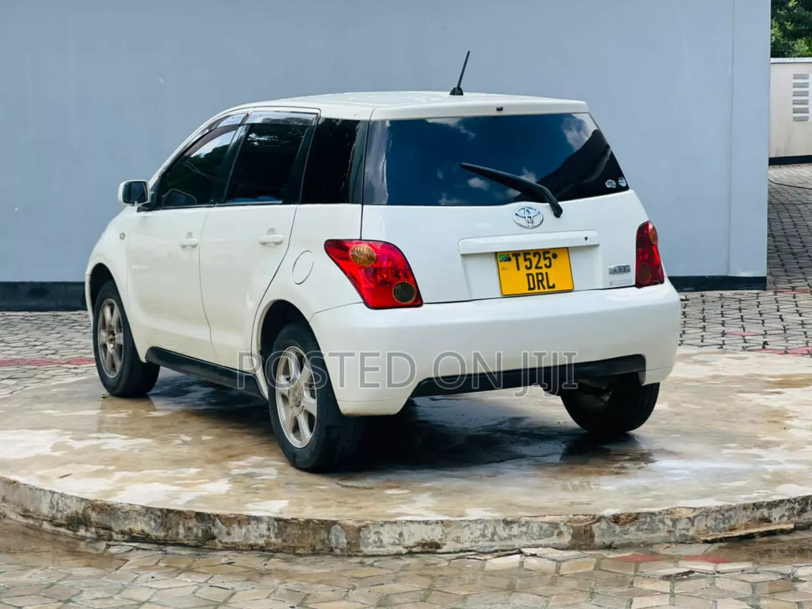 Toyota IST 2005 White