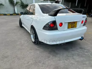 Toyota Altezza 2004 White