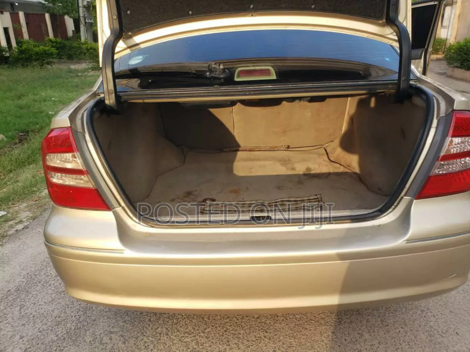 Toyota Premio 2005 Gold