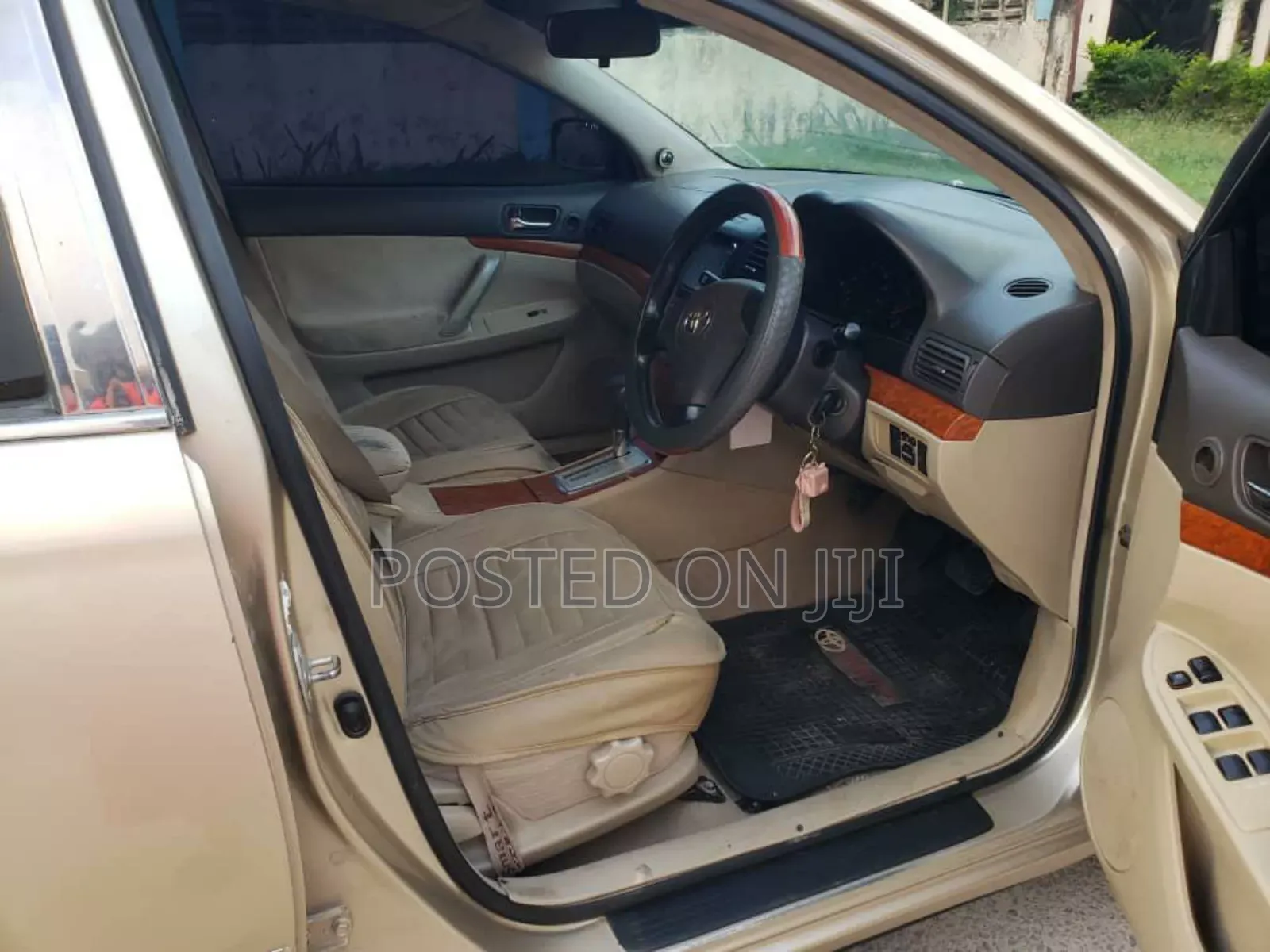 Toyota Premio 2005 Gold