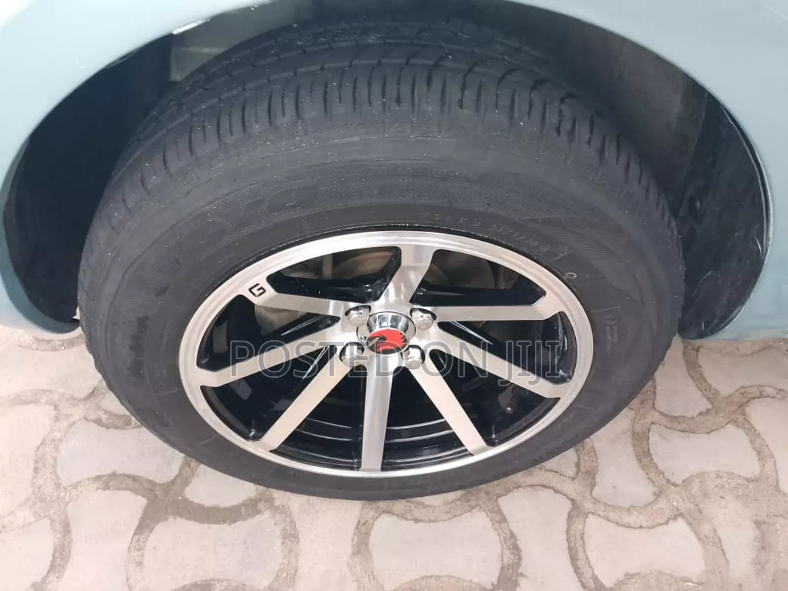 Toyota Sienta 2005 Blue