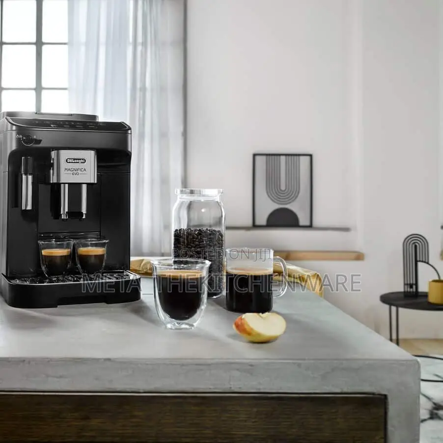 De'longhi Magnifica Evo Espresso Machine 1350W