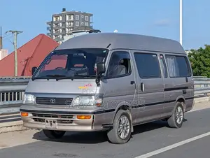 Toyota HiAce 1998 Grey