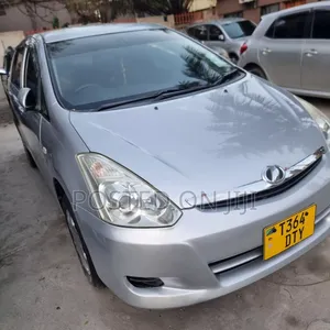 Toyota Wish 2004 Silver