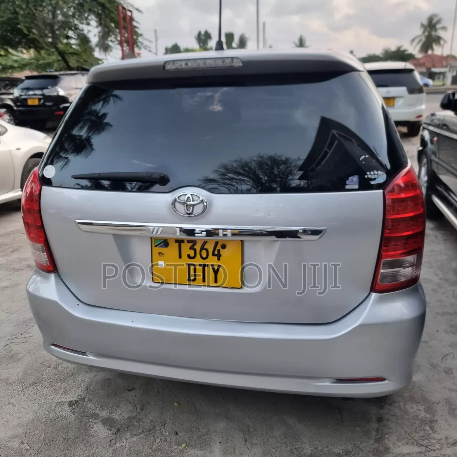 Toyota Wish 2004 Silver