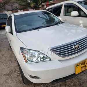 Toyota Harrier 2006 White