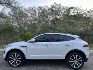 Jaguar E-Pace 2018 White