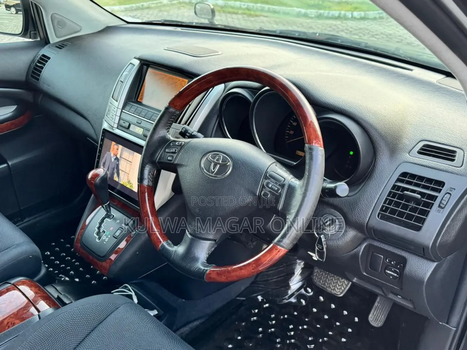 Toyota Venture 2007 Black