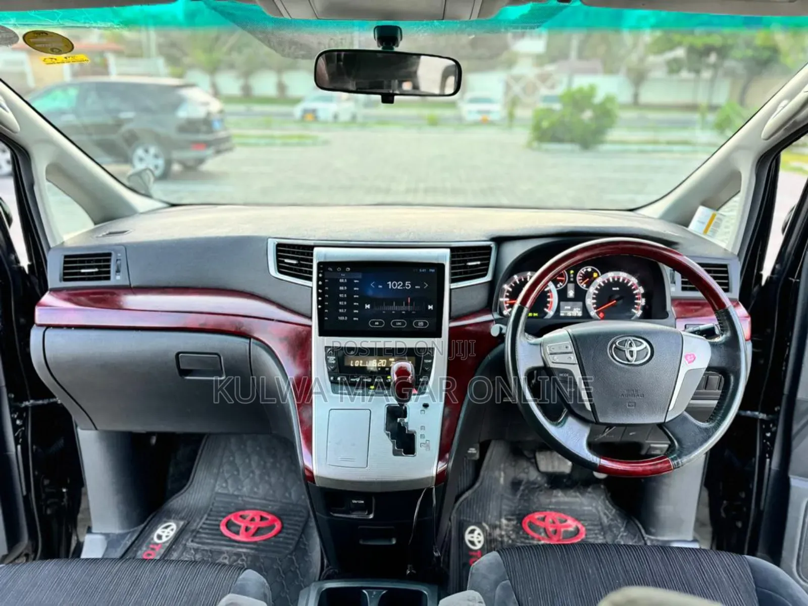 Toyota Venture 2007 Black