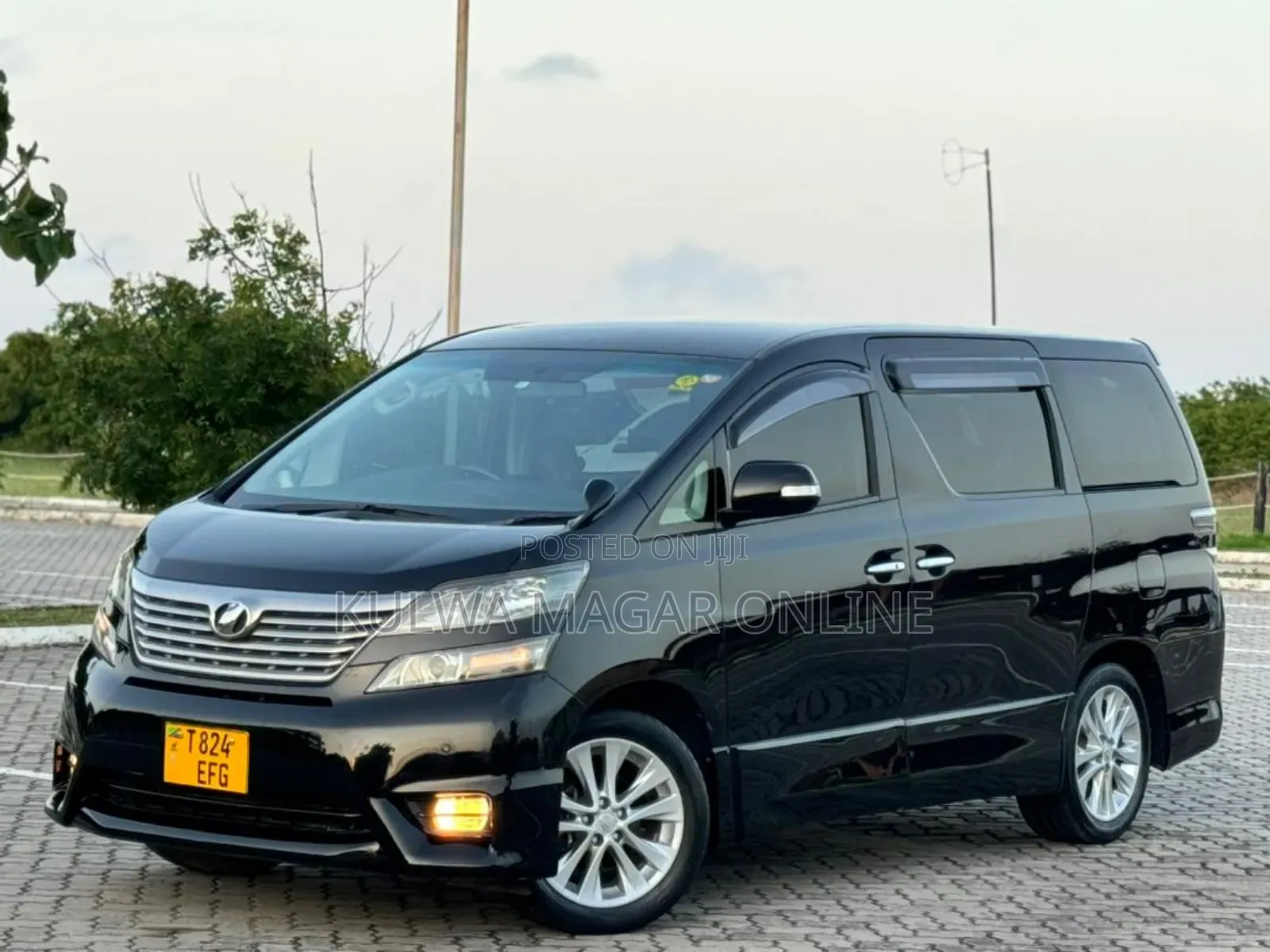 Toyota Venture 2007 Black