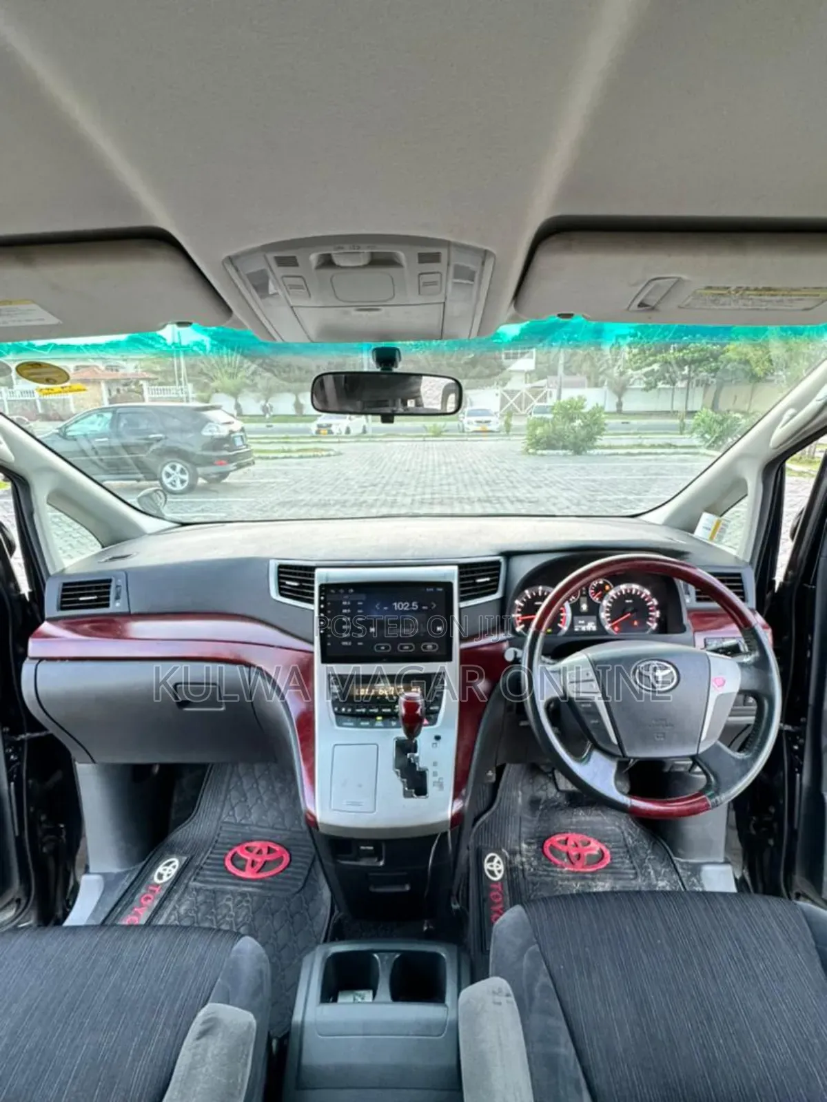 Toyota Venture 2007 Black