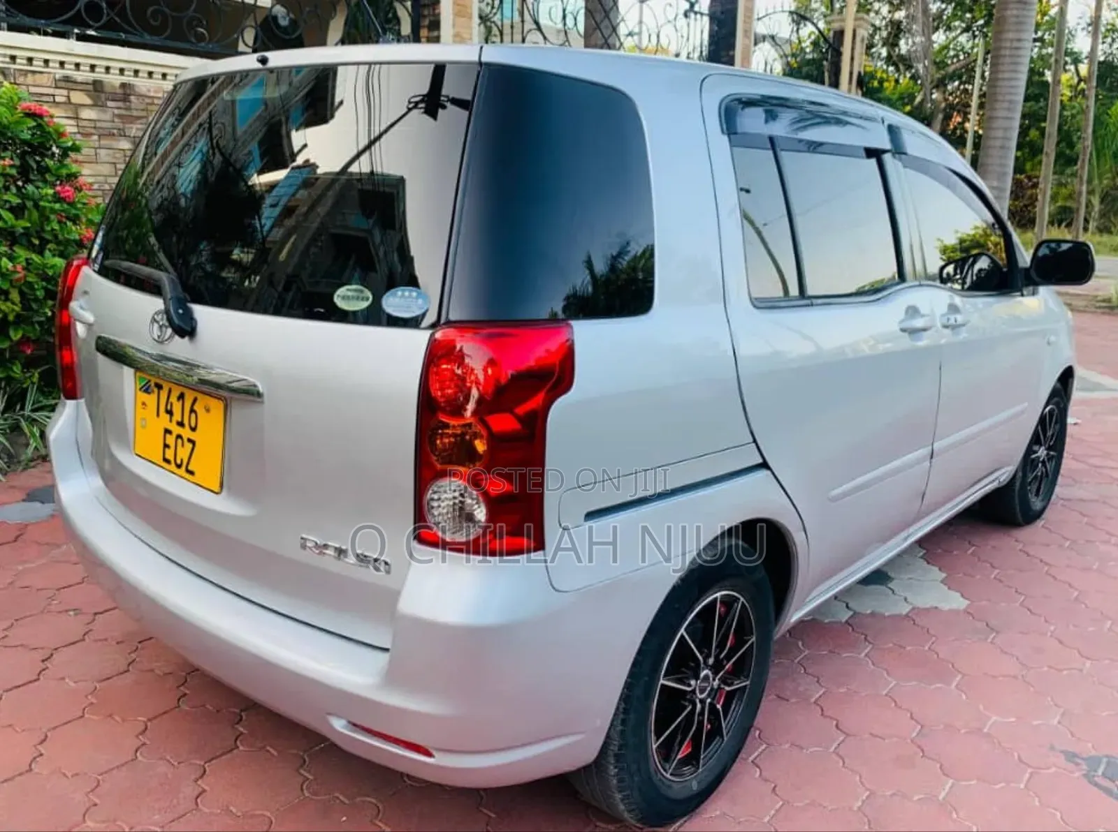 Toyota Raum 2007 Silver