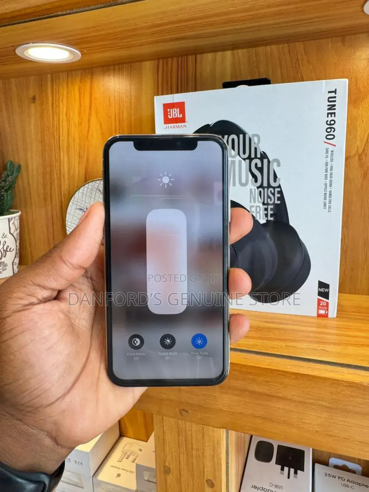 Apple iPhone 11 64 GB Black