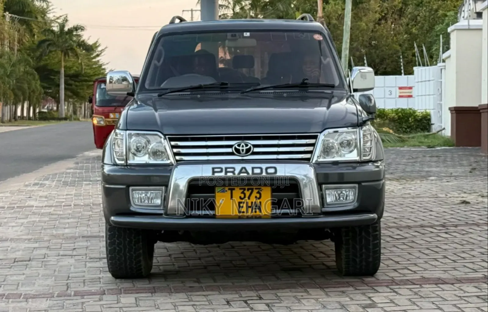 Toyota Land Cruiser Prado 2001 Black