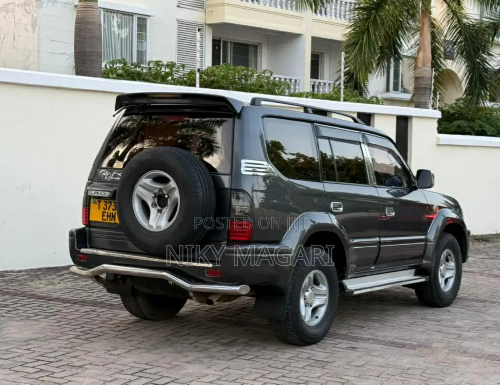 Toyota Land Cruiser Prado 2001 Black