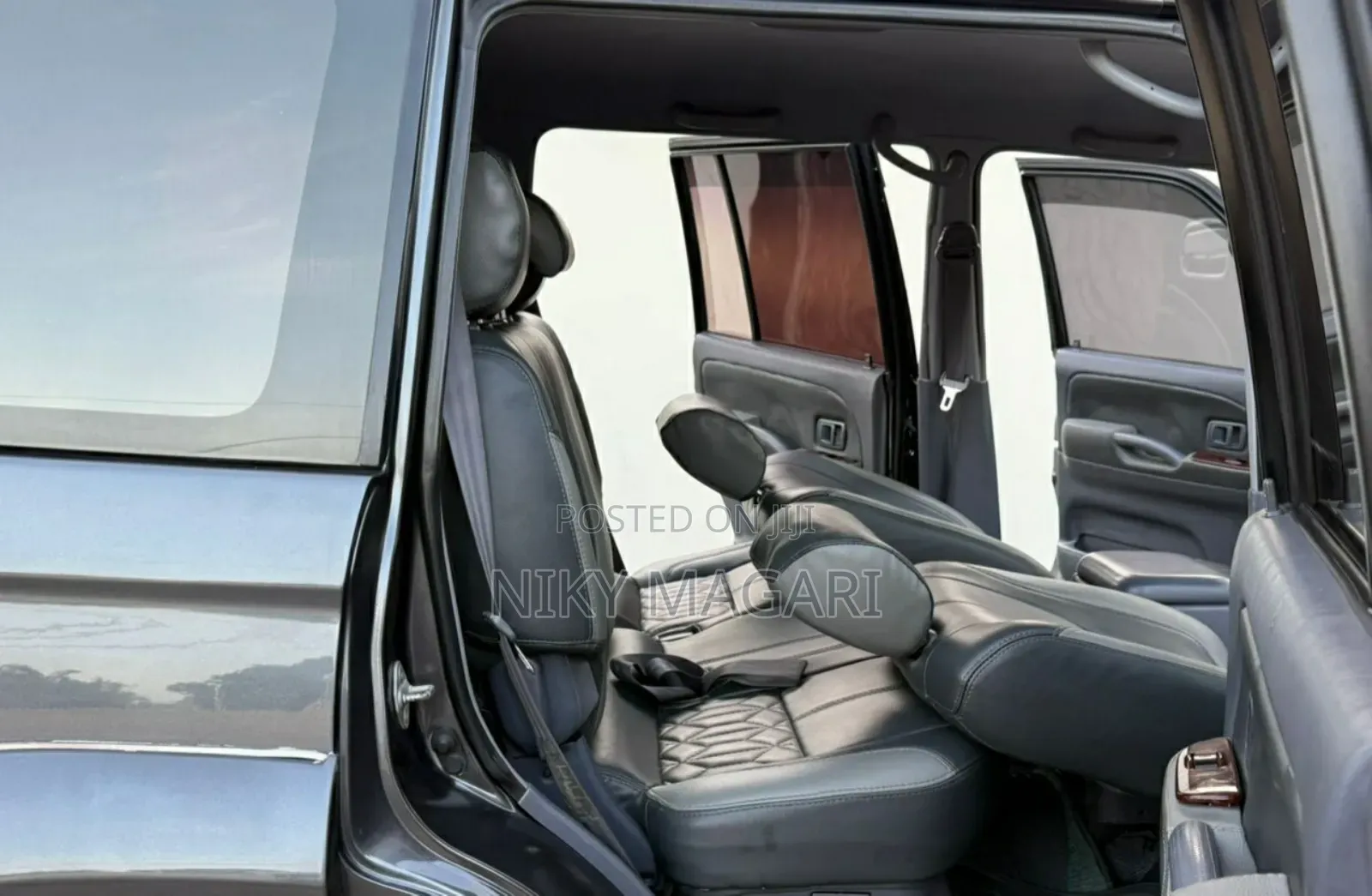Toyota Land Cruiser Prado 2001 Black