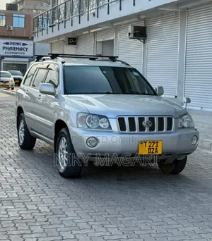 Toyota Kluger 2005 Silver
