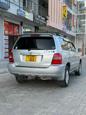 Toyota Kluger 2005 Silver