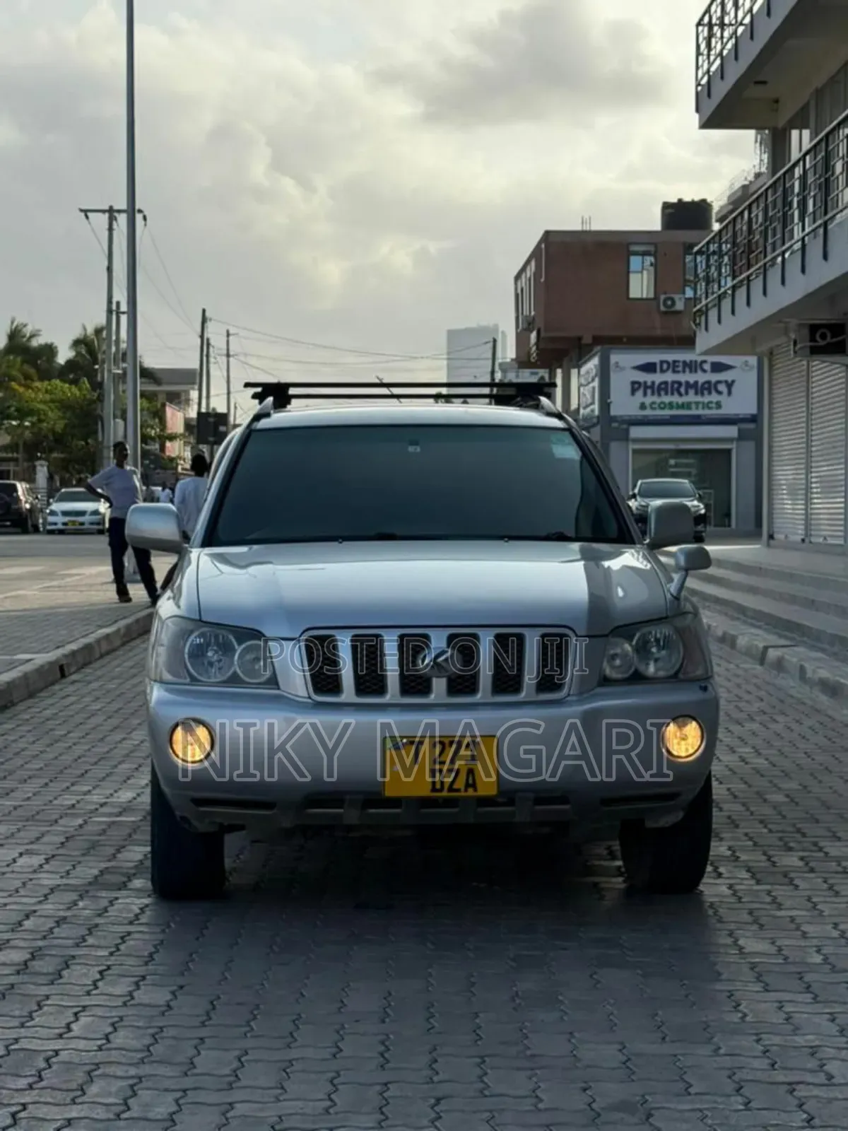 Toyota Kluger 2005 Silver