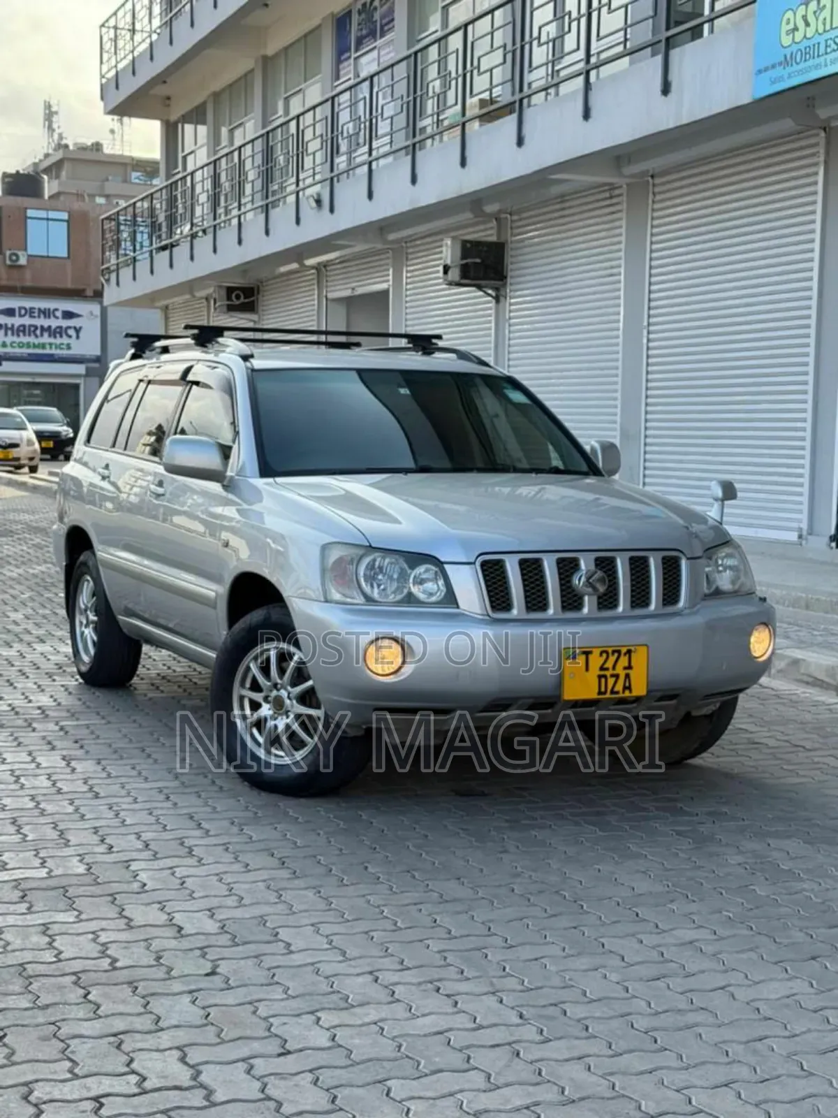 Toyota Kluger 2005 Silver