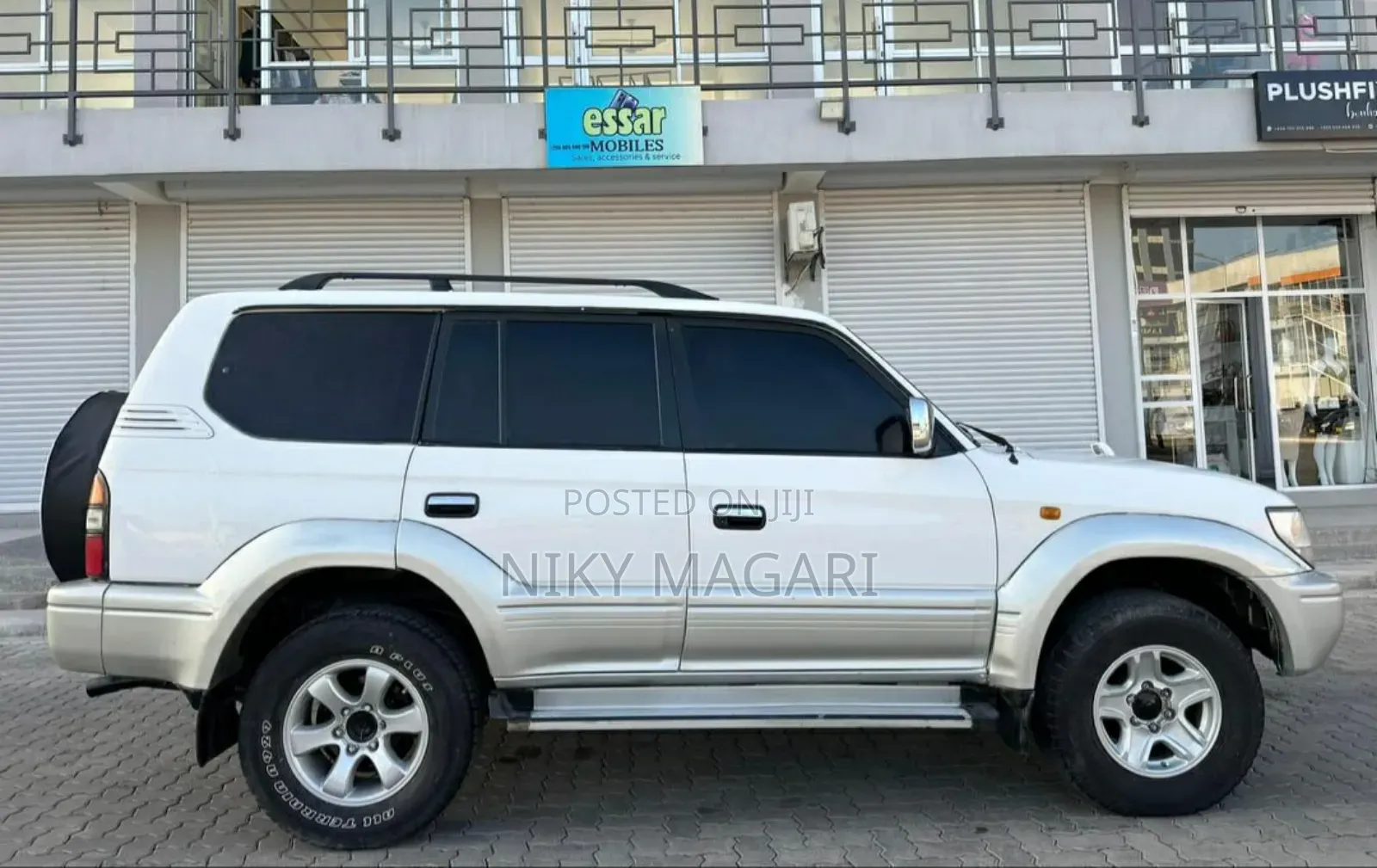 Toyota Land Cruiser Prado 2001 Silver