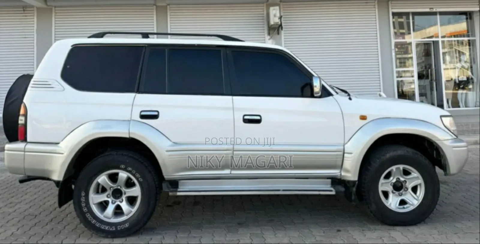 Toyota Land Cruiser Prado 2001 Silver